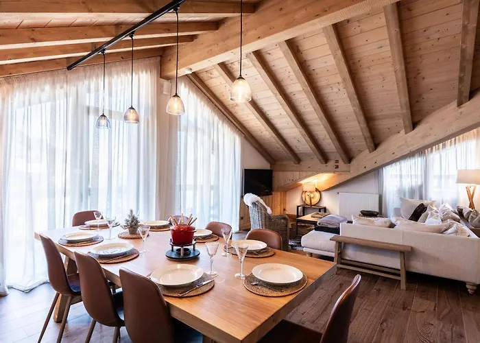 Superbe T4 A Plagne Montalbert Avec Cheminee, Wifi, Parking & Terrasse - Fr-1-755-28 La Plagne